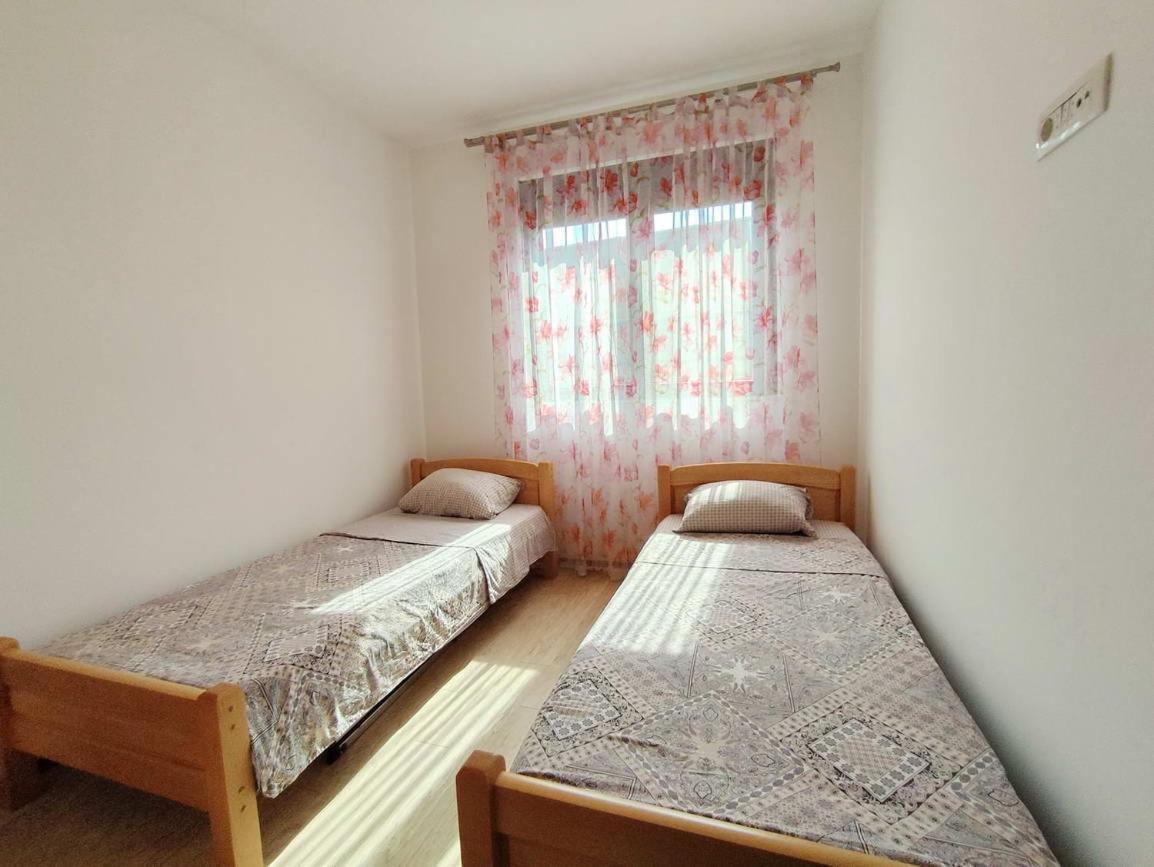 Apartment Adrialux Budva Dış mekan fotoğraf