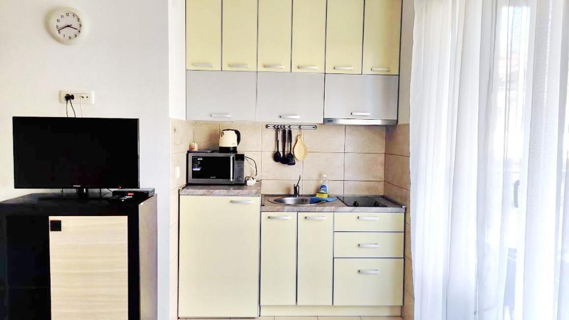 Apartment Adrialux Budva Dış mekan fotoğraf